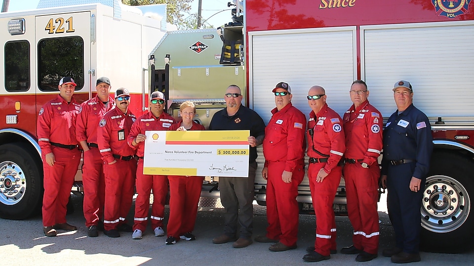  Shell Norco donates to the local fire department