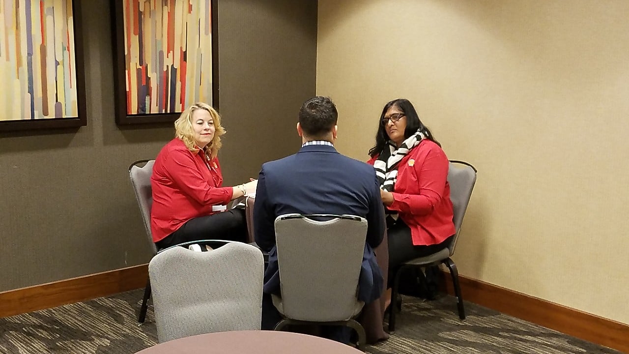 1-on-1 coaching with SACC participants.