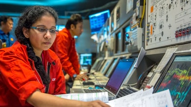 Shell scientists working