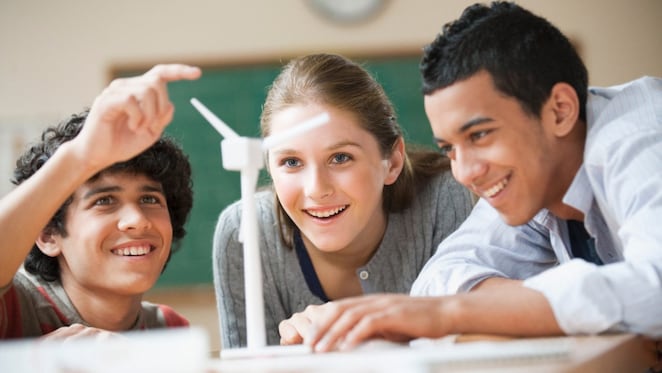 As teachers, you play a key role in shaping and energizing the future of your students by teaching and helping them explore their interests – which may very well lead to their future jobs. Shell is pleased to provide you with energy curriculum for your classroom.