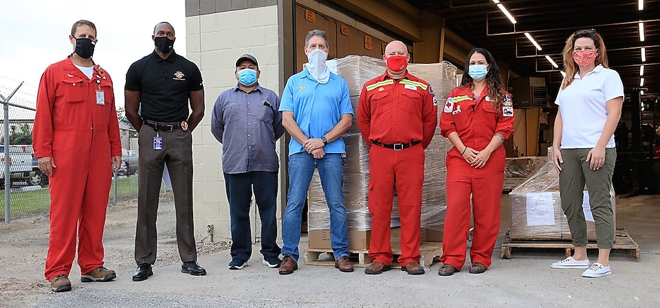 Shell donates 37,000 pieces of PPE to the Pasadena Office of Emergency Management.