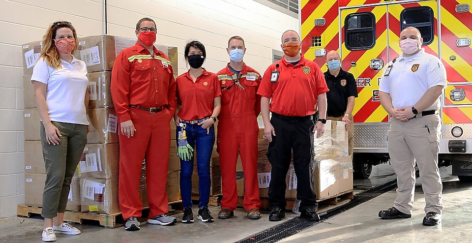Shell delivers 30,000 pieces of PPE to the Deer Park Office of Emergency Management.