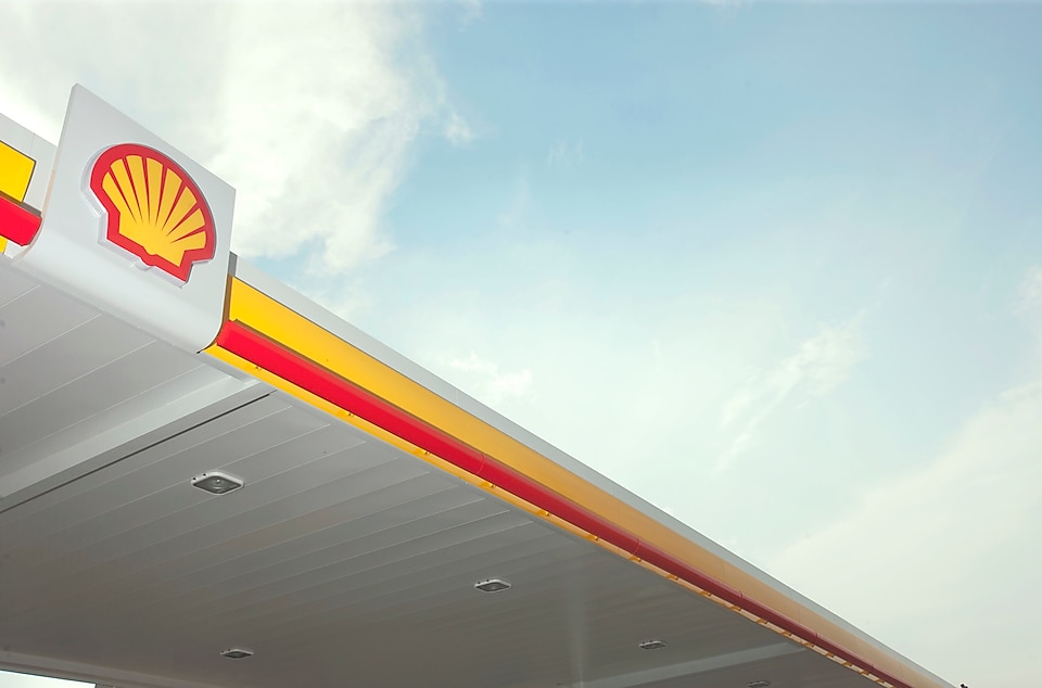 Shell Pecten logo on fuel station