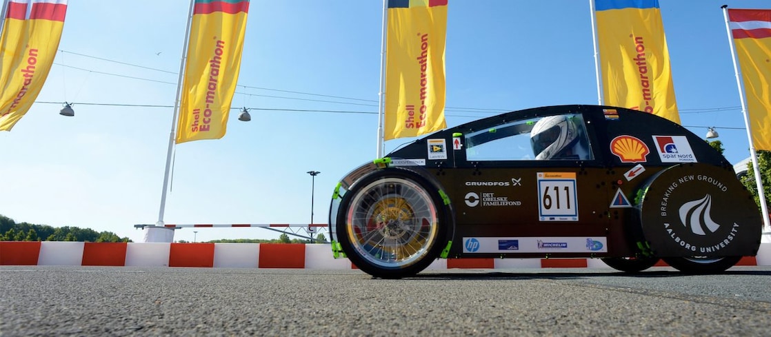 Brilliant minds coming together to help build a lower carbon world.