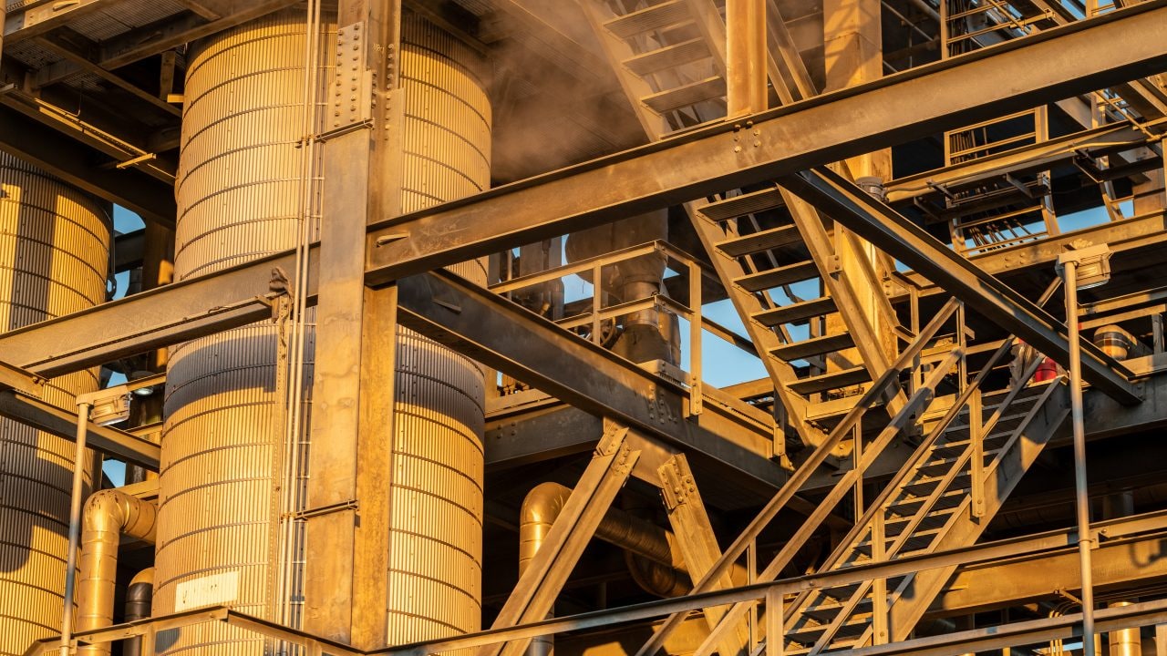 A photo of an industrial unit at work.