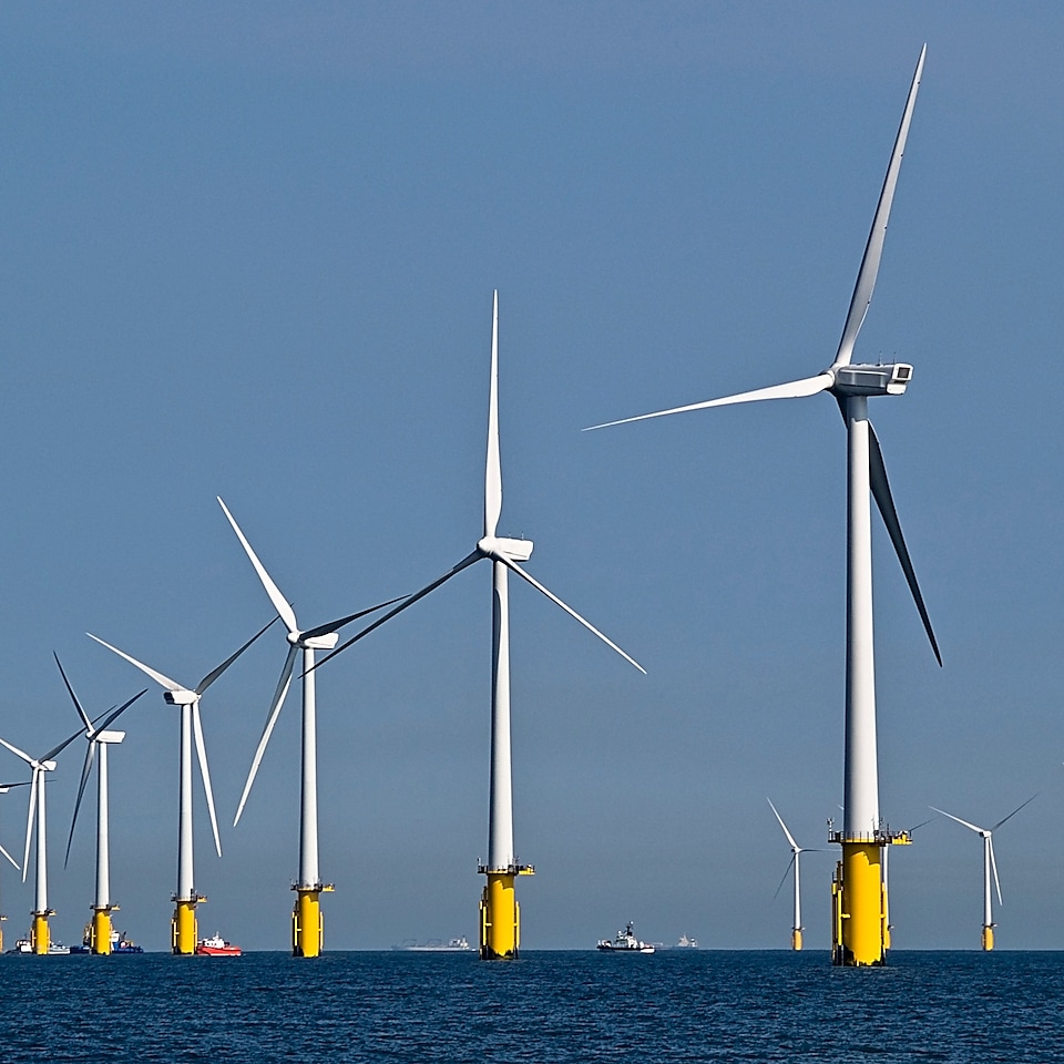 Open shore wind turbines