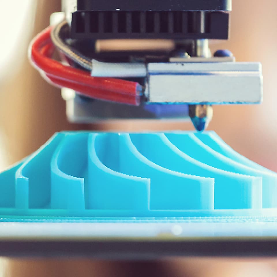 3D printing blue plastic