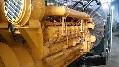 Gas compressor