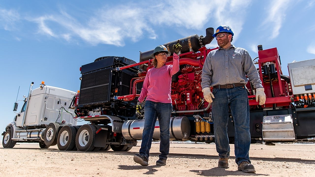 Wellhead with frac crew