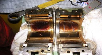 The formation of varnish and sludge deposits on system components can negatively impact their function and even cause failure. Not only does this negatively impact turbine performance, but these deposits can be costly to eliminate once formed.
