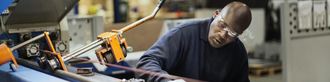 A Shell expert precisely draws a line before using machinery.