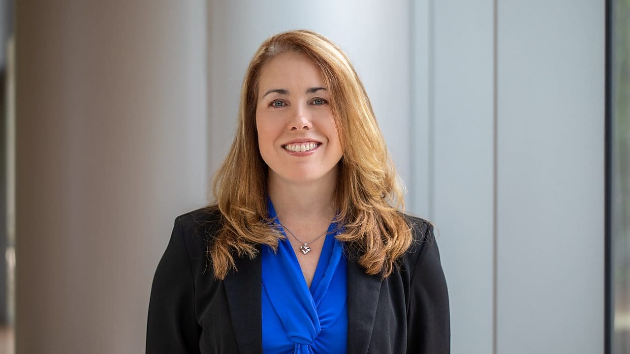 Photo of Ana Buss, Distribution and Export Manager at Shell Polymers