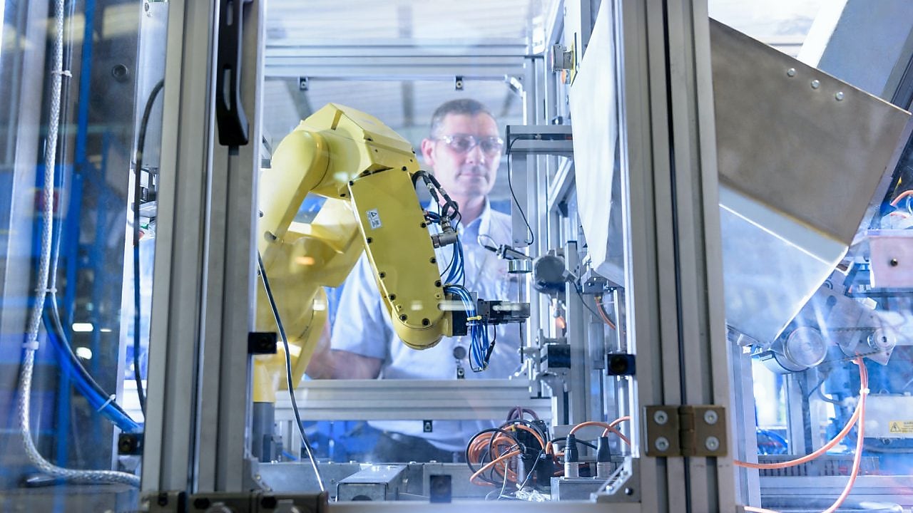 How to Enter a New Era of Manufacturing