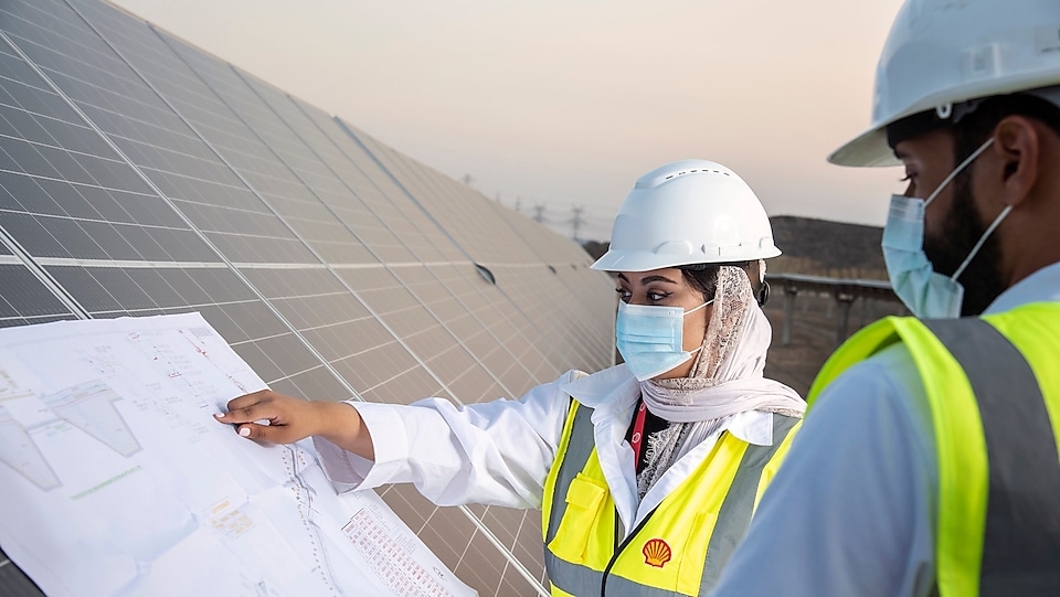 Sohar Solar Qabas Oman 2020 Female Engineer